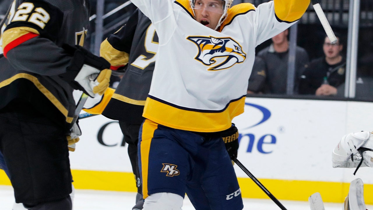 Rinne helps Predators drub Golden Knights in Vegas, 5-2